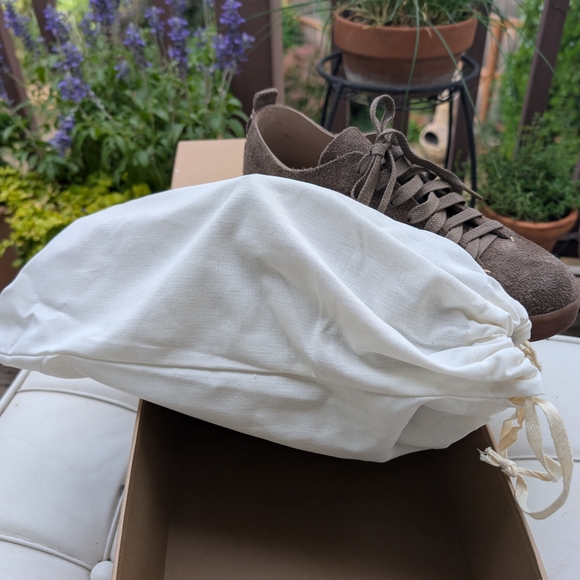 FEIT Brown Suede Shoes - Picture 11 of 11